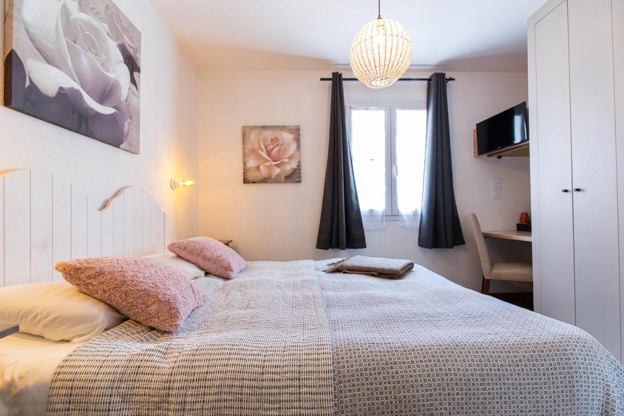 Ty Mad Hotel Ґруа Екстер'єр фото